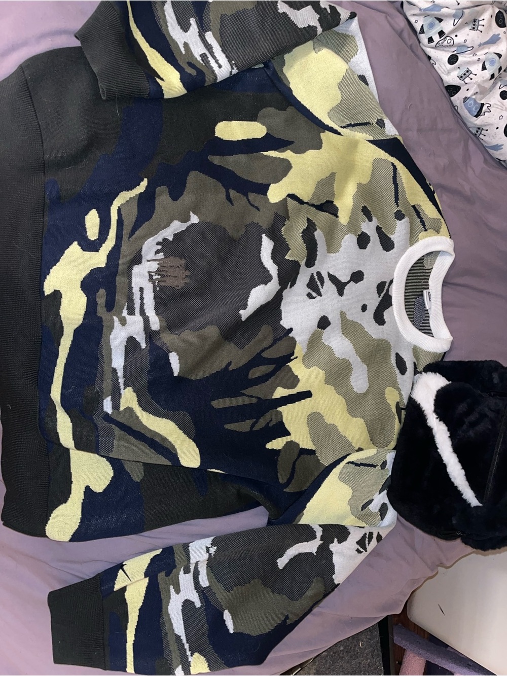 Nike Camouflage Knit Top in Olive, Navy & White